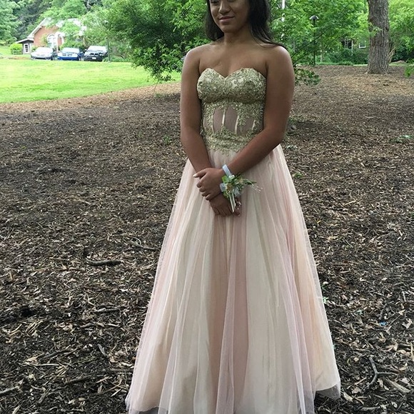 Blondie Nites Dresses & Skirts - Prom dress!
